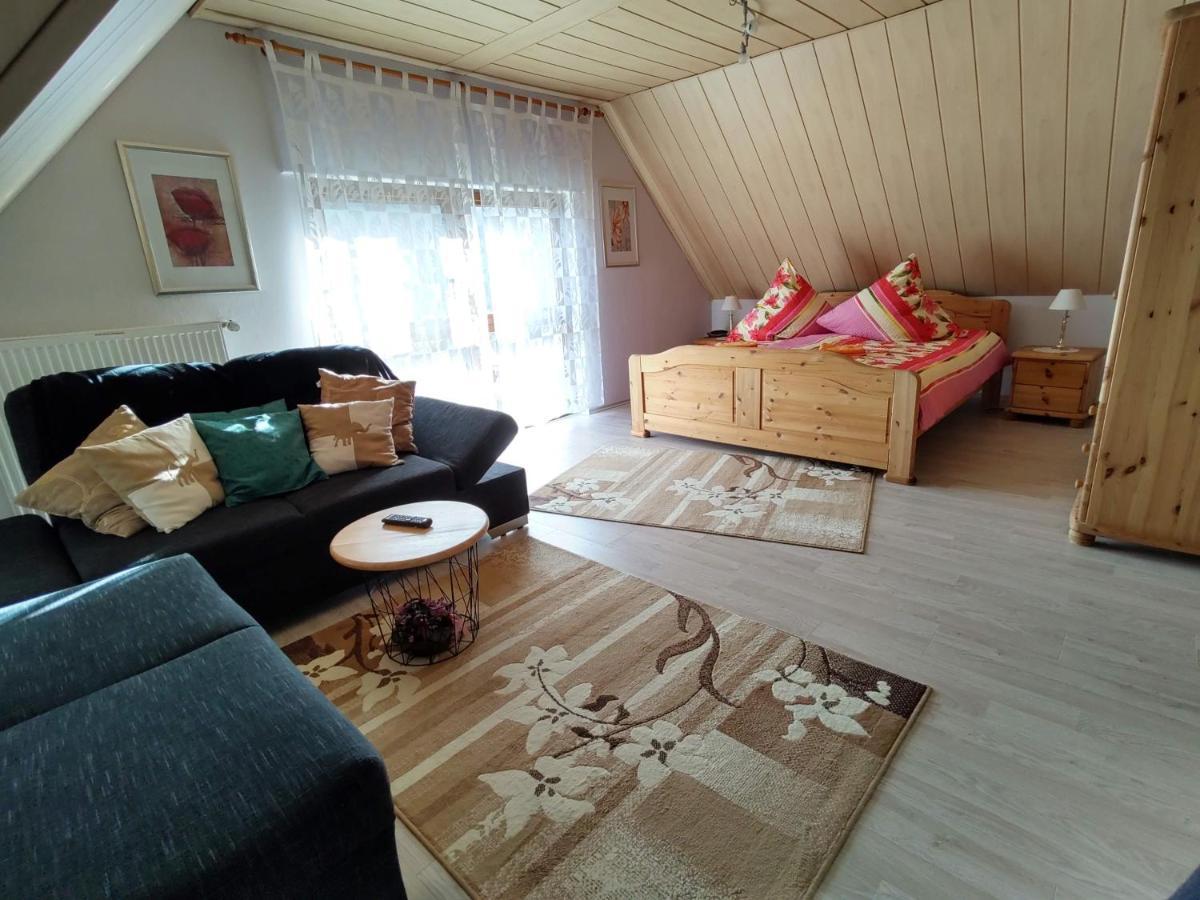 Die Ferienwohnung Lindenhof Zell Exterior foto